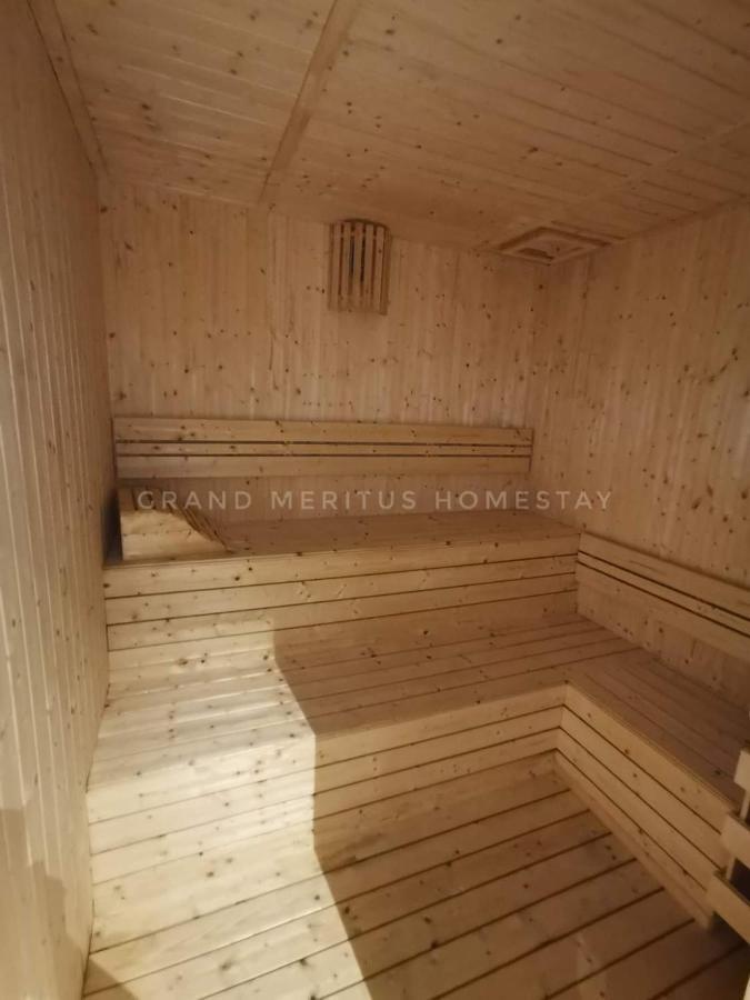 Grand Meritus Homestay @Penang ペライ エクステリア 写真