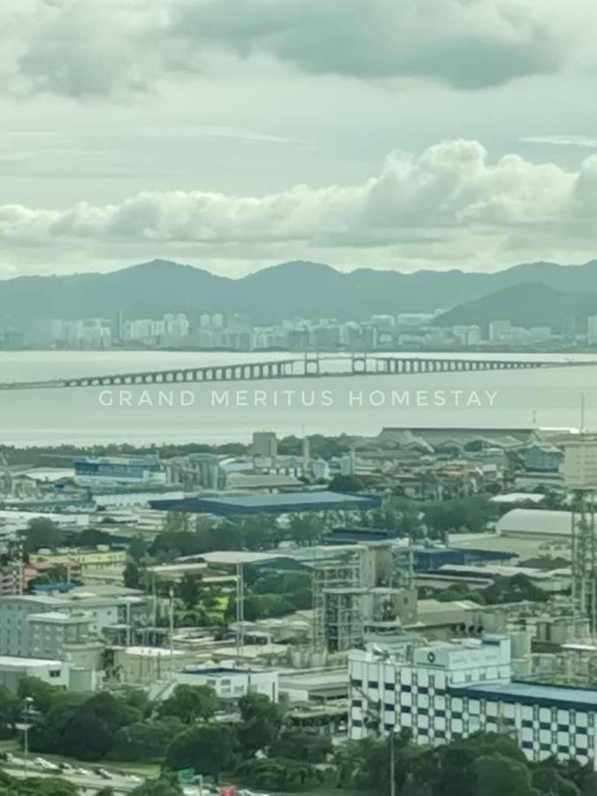Grand Meritus Homestay @Penang ペライ エクステリア 写真